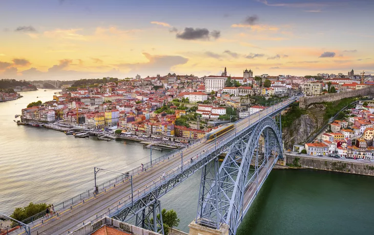 Schönes Dourotal mit Porto Douro Spirit