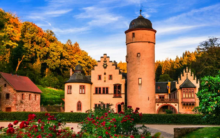 ©Freesurf - stock.adobe.com - Schloss Mespelbrunn in Bayern, Deutschland