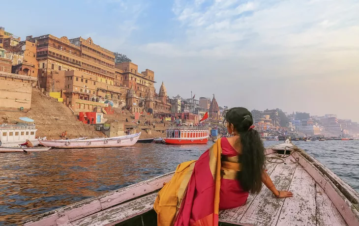 © Getty Images/iStockphoto - Varanasi am Ganges