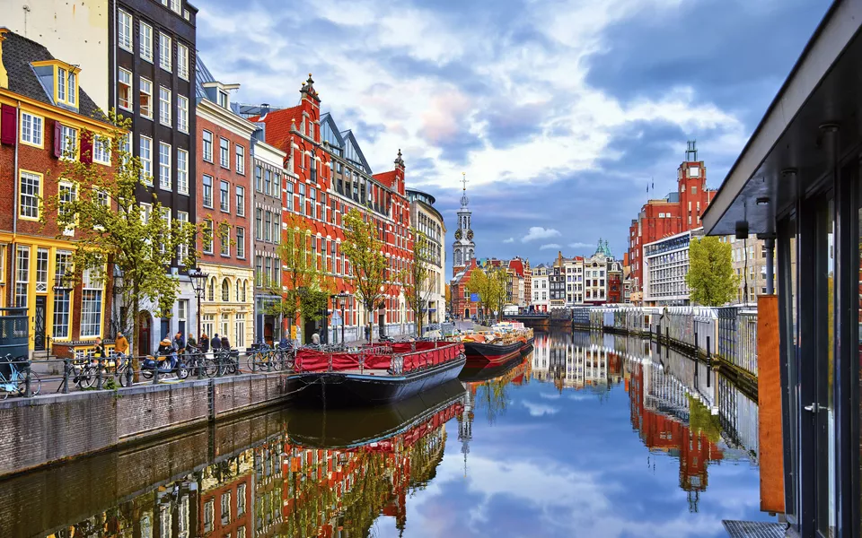 Grachten in Amsterdam - © Yasonya - stock.adobe.com