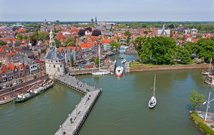 © Nataraj - stock.adobe.com - Historische Stadt Hoorn