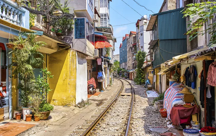 © Alexey Pelikh - stock.adobe.com - Hanoi