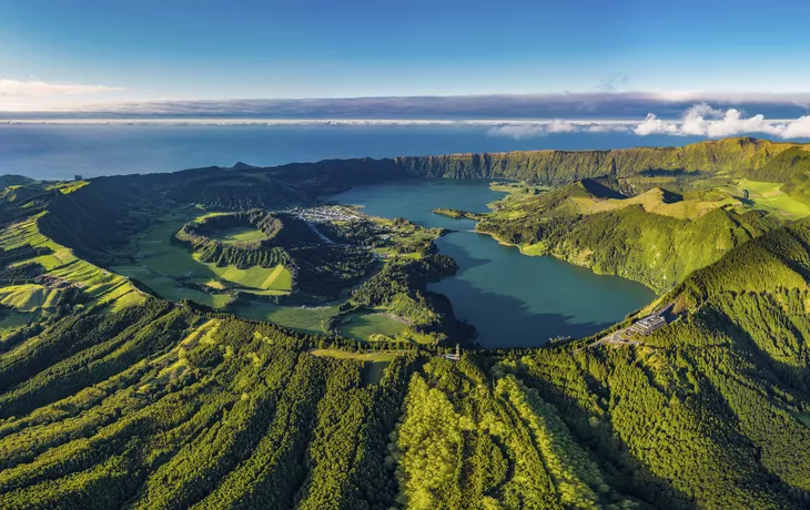 © Getty Images/iStockphoto - Sao Miguel Miradouro da Vista do Rei