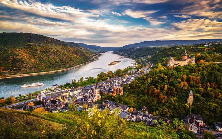 © katjaverhoeven - stock.adobe.com - Bacharach am Mittelrhein