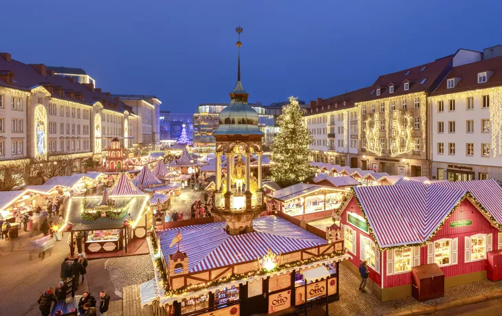 © Francesco Carovillano - Weihnachtsmarkt Magdeburg