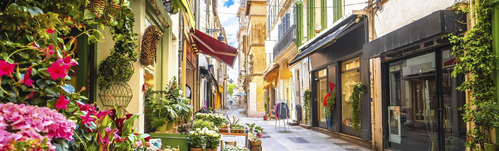 Altstadt von Arles - © xbrchx - stock.adobe.com