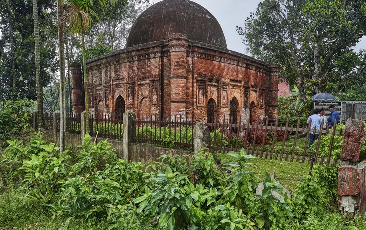 © Â©2019 Andrea Pistolesi - Goaldi Mosque in Sonargaon 