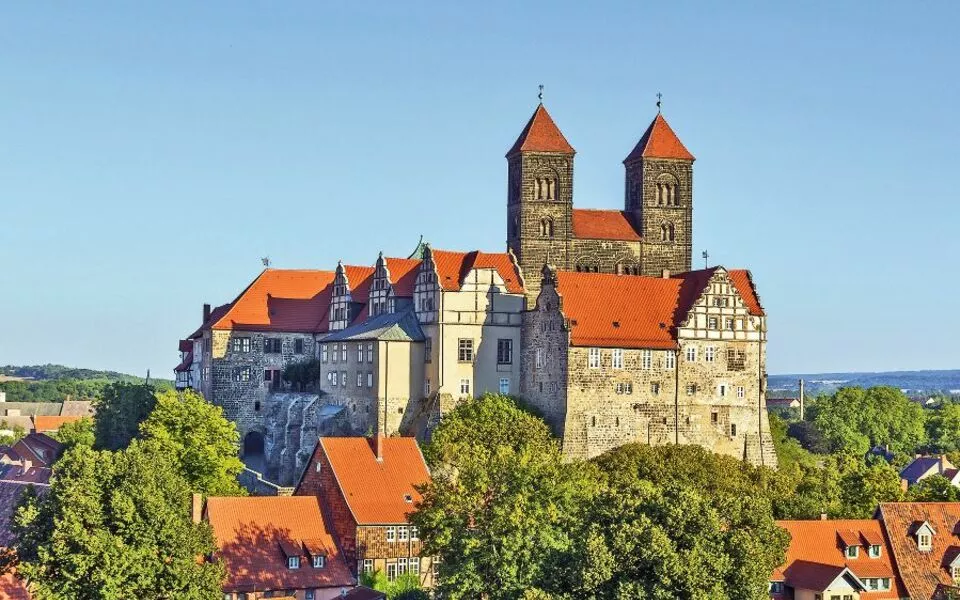 Quedlinburger Schloss und Stiftskirche  - © borisb17 - Fotolia