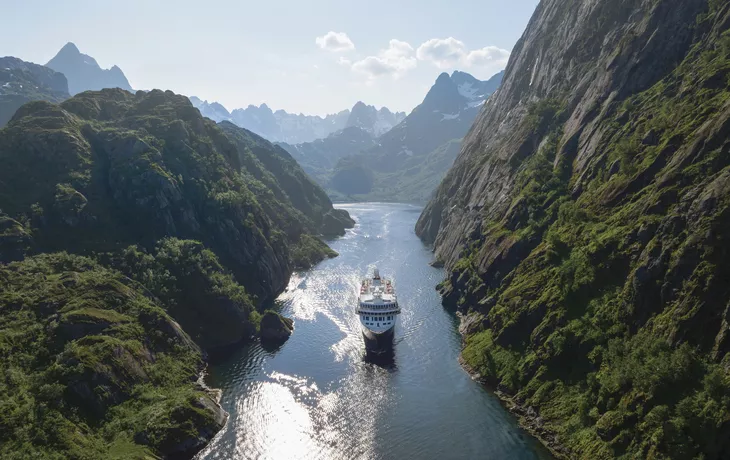 Havila im Fjord - © Marius Beck Dahle