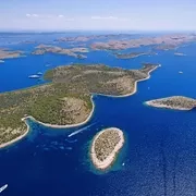 die Kornaten oder Kornati-Inseln sind die größte und dichteste Inselgruppe in der kroatischen Adria