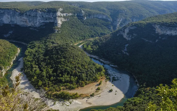 © Ganna Zelinska - stock.adobe.com - Ardèche Schlucht