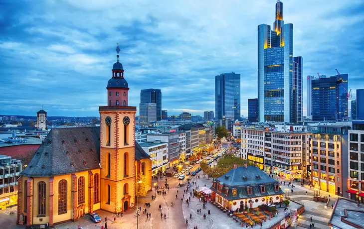 © Nikolay N. Antonov - stock.adobe.com - Katharinenkirche, Frankfurt