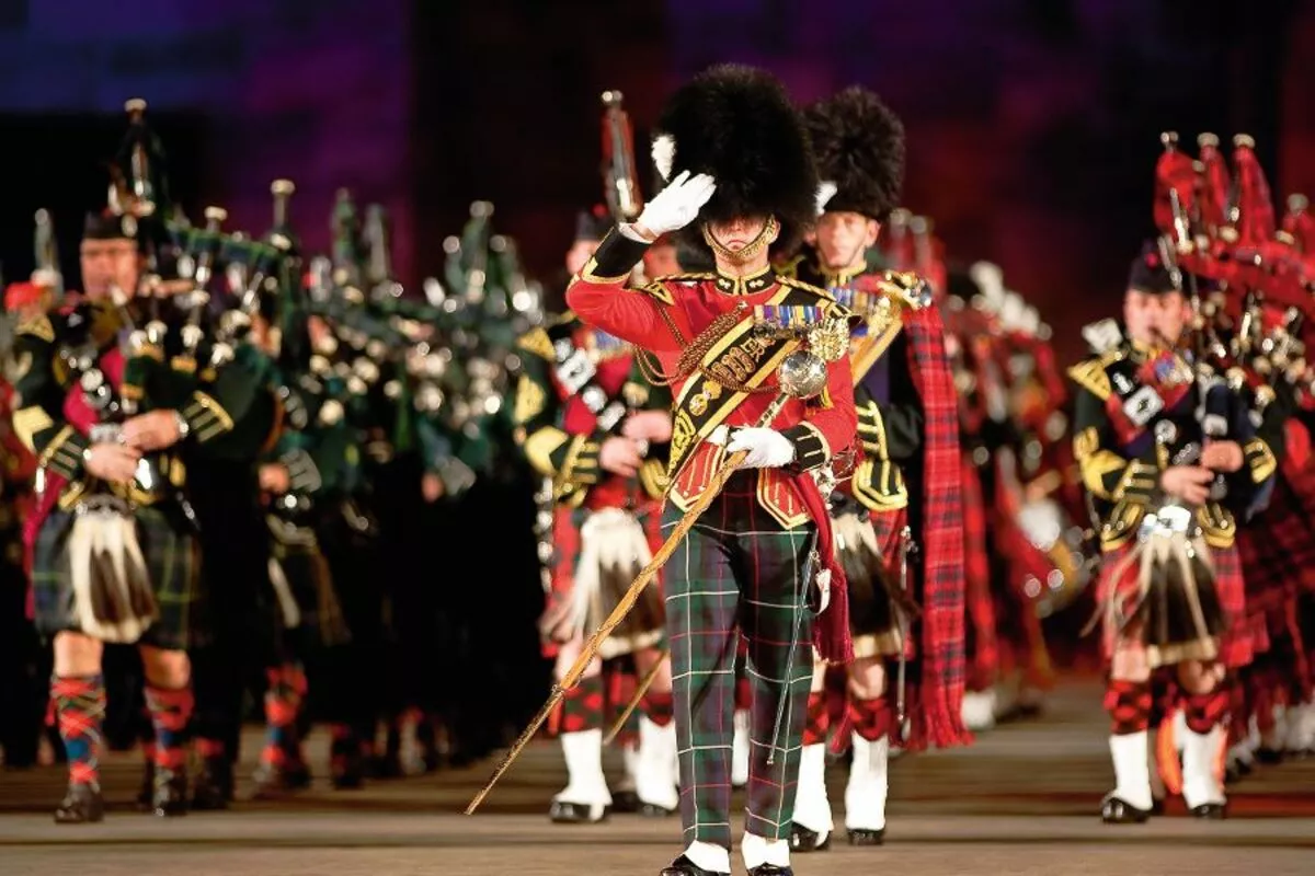 Dudelsackspielern des Basel Tattoo - © Basel Tattoo