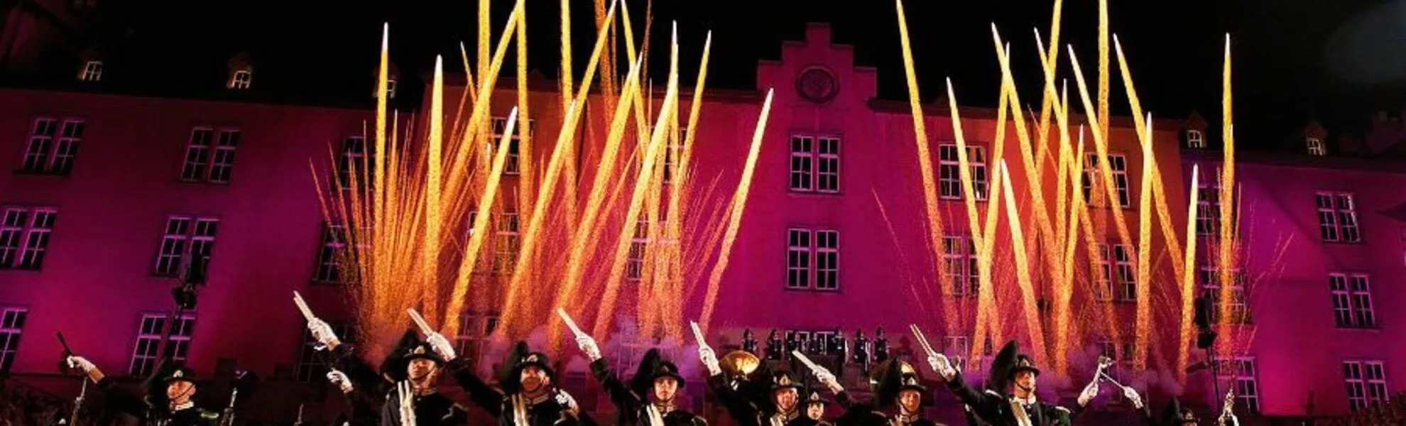 Trommlergruppe  - © Basel Tattoo