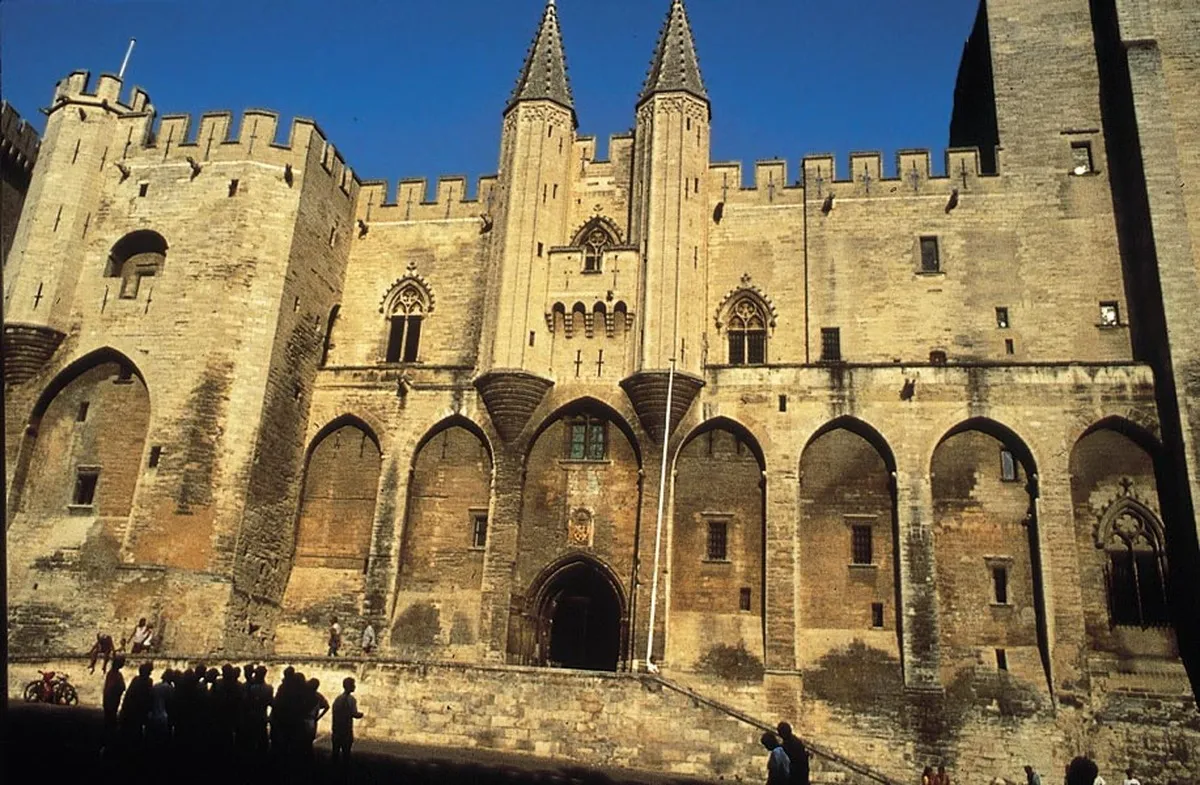 Papstpalast von Avignon