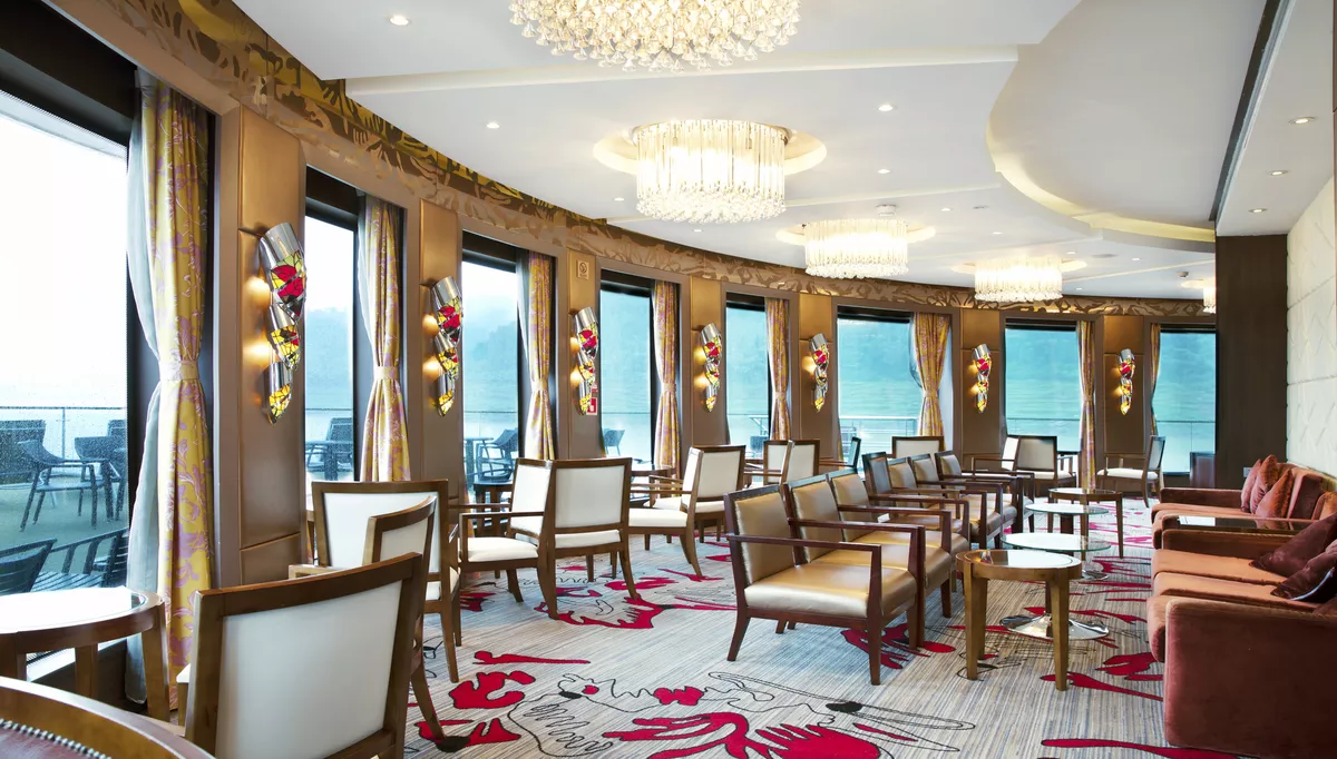 Panoramalounge Century Legend