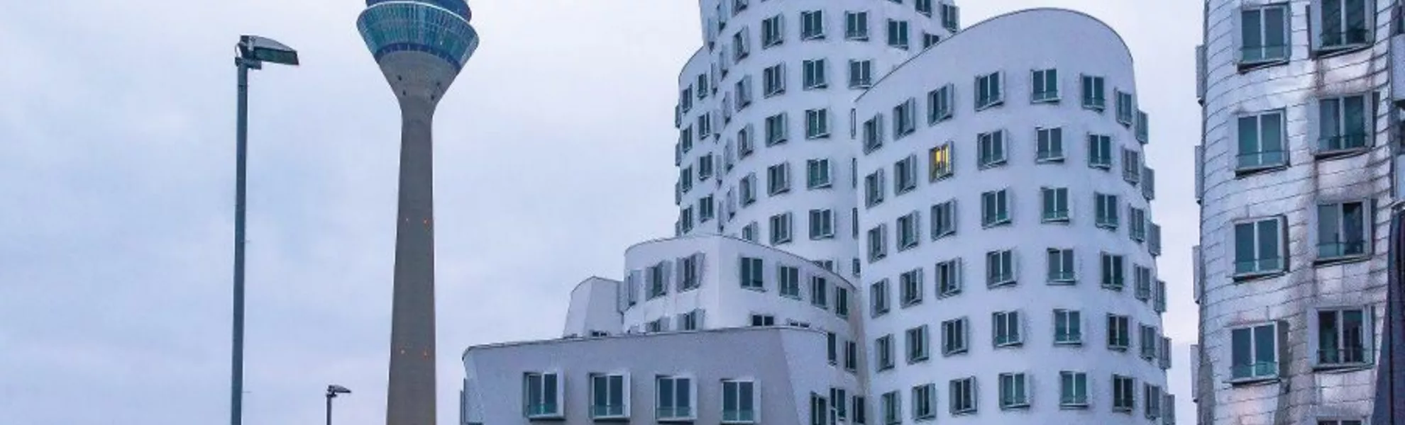 Medienhafen in Düsseldorf (Gehry-Bauten)