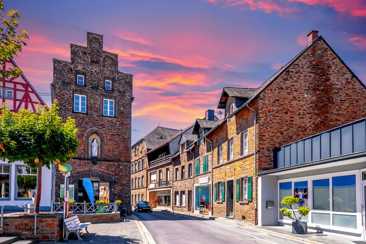 Marktplatz von Treis-Karden  - © Sina Ettmer - stock.adobe.com