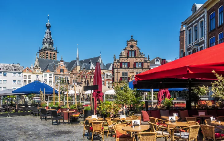 © HeinzWaldukat - stock.adobe.com - Stadtzentrum von Nijmegen