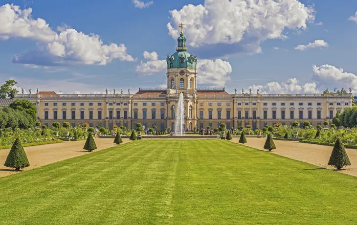 Schloss Charlottenburg, Berlin - © shutterstock_217312435