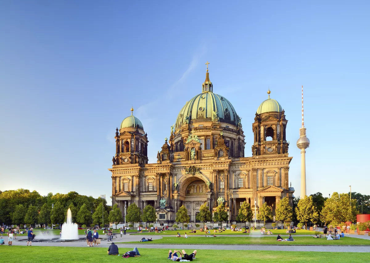 Dom und Fernsehturm, Berlin - © FRANCESCO CAROVILLANO