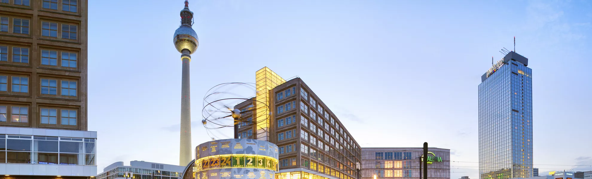 Alexanderplatz, Berlin - © FRANCESCO CAROVILLANO