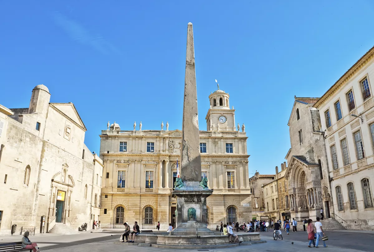 Place de la République, Arles - © shutterstock_95082871