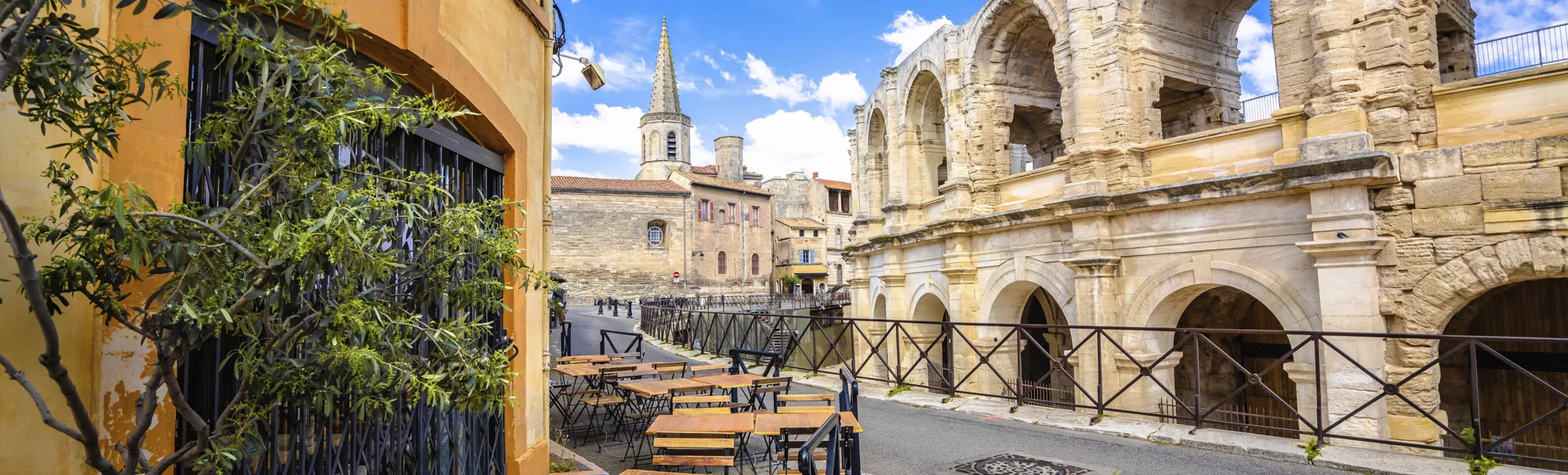 Altstadt von Arles - © xbrchx - stock.adobe.com