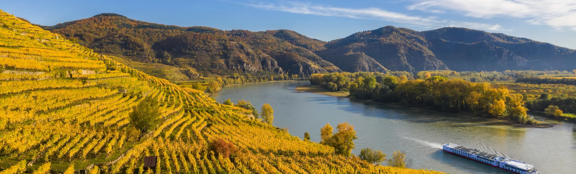 Herbstpanorama des Wachautals (Unesco-Weltkulturerbe) - © Tomas Marek - stock.adobe.com
