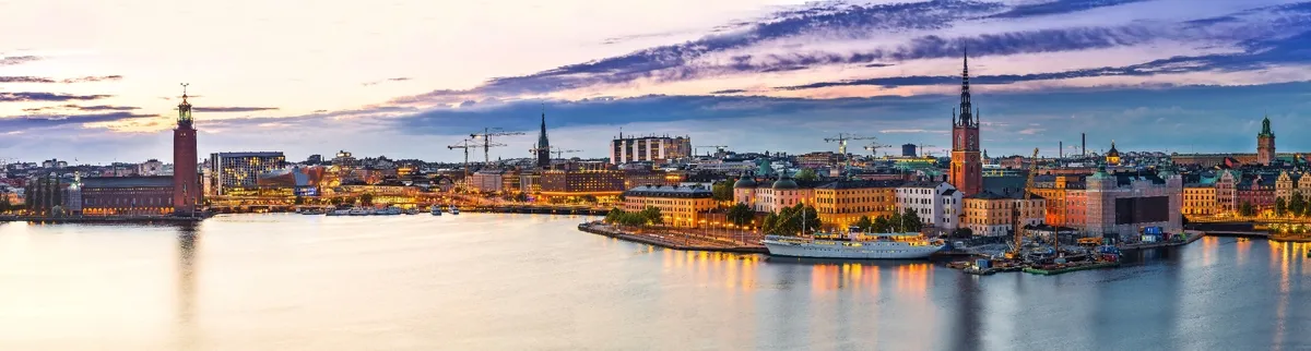 Scenic Sommer Nacht-Panorama von Stockholm,Schweden - © Sergii Figurnyi - Fotolia