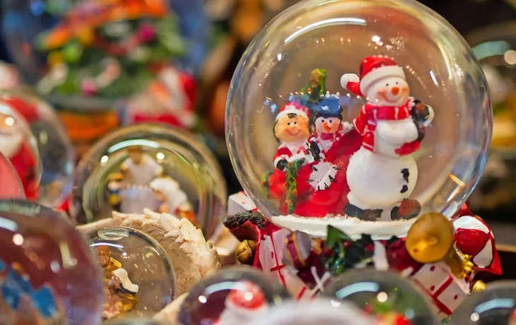 Souvenir vom Frankfurter Weihnachtsmarkt - © adellyne - stock.adobe.com