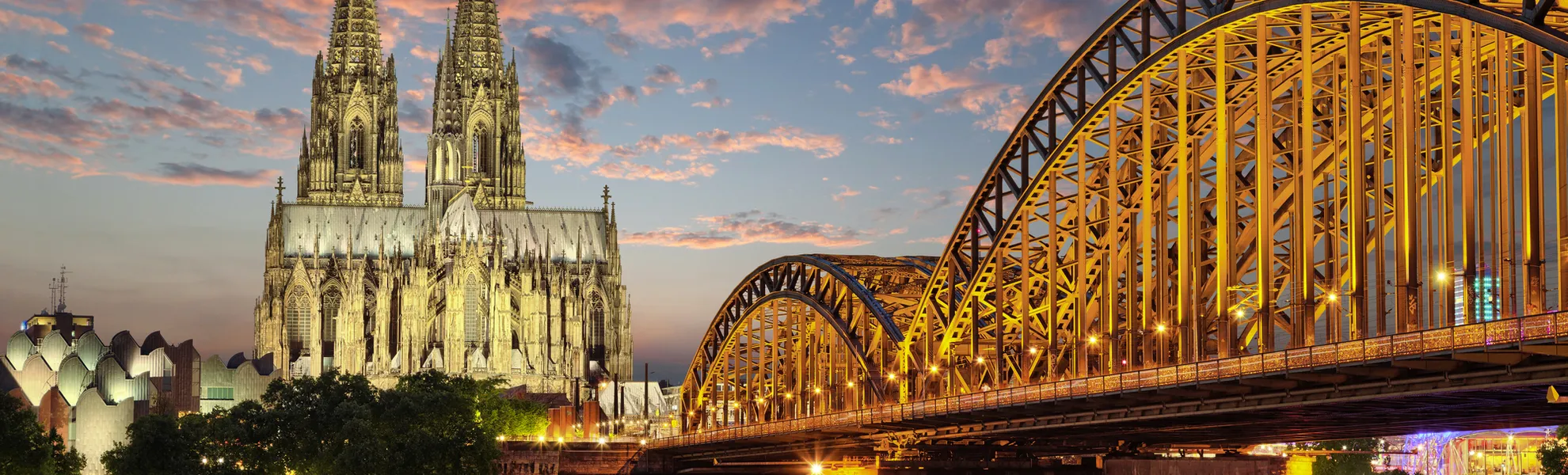 Köln Dom am Rhein - © pixelliebe - stock.adobe.com