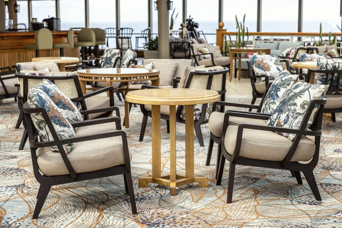 Garden Lounge