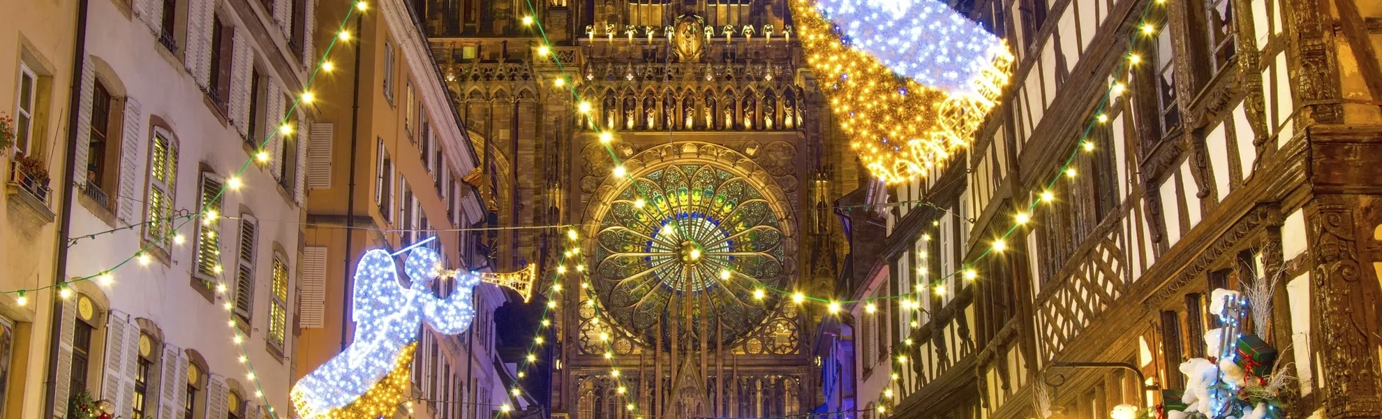 Christkindelsmärik, Strasbourg - © Â©Alexi Tauzin - stock.adobe.com