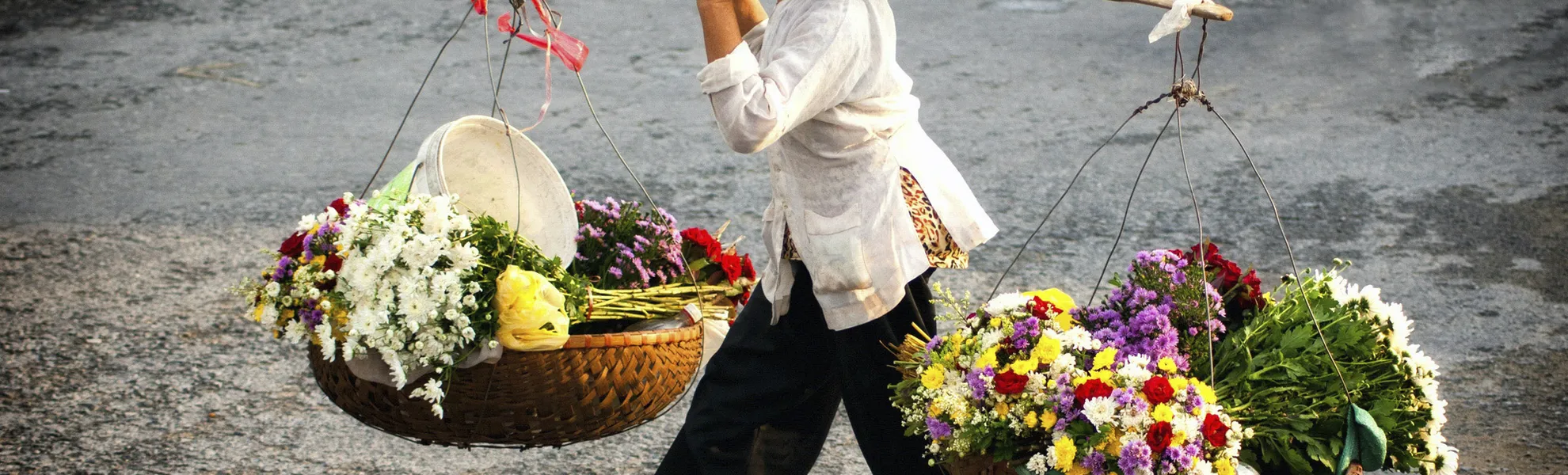 Blumenverkäuferin Hanoi