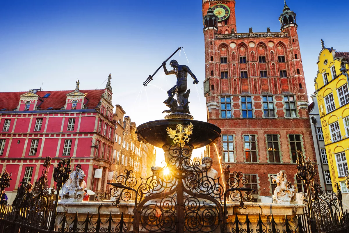 Brunnen im alten Zentrum der Stadt Danzig, Polen - © kite_rin - stock.adobe.com