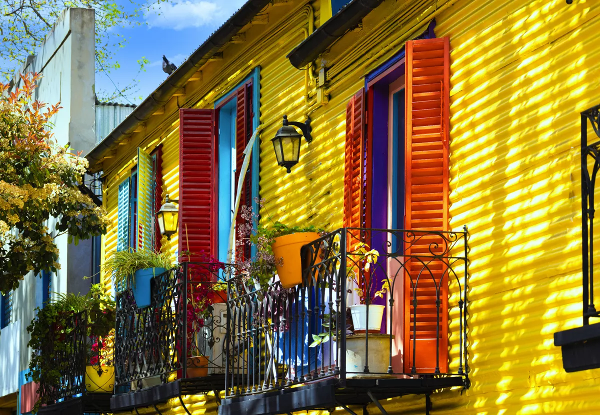 bunte Häuser in Caminito, Buenos Aires - © eskystudio - stock.adobe.com