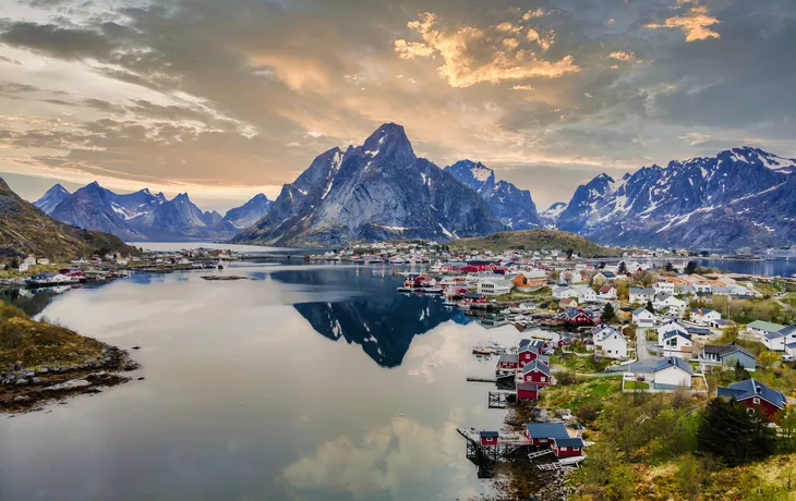 Luftaufnahme von den Lofoten - © Mario Montero Arroyo - stock.adobe.com