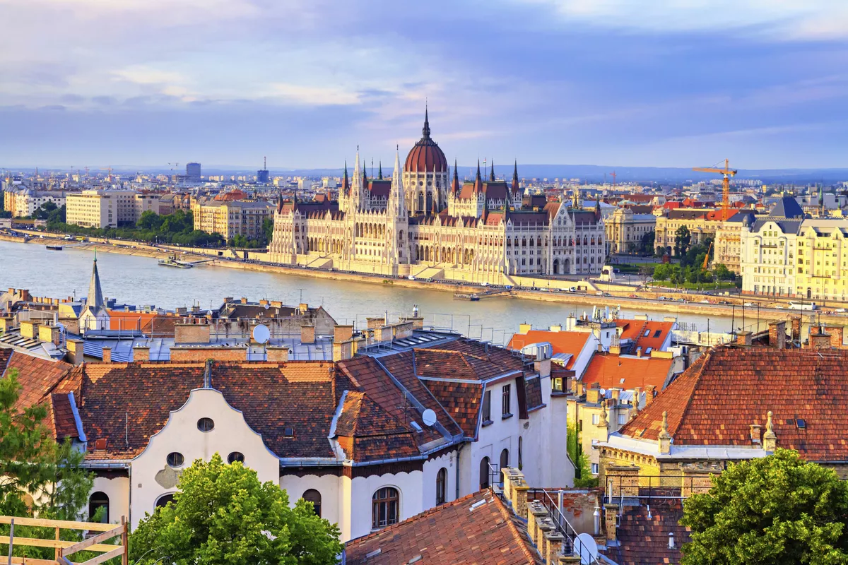 Parlament in Budapest - © Getty Images/iStockphoto