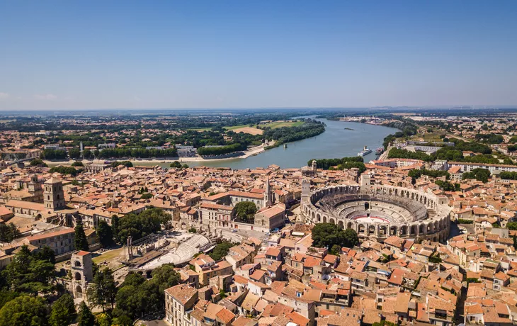 Skyline von Arles - © Sen - stock.adobe.com