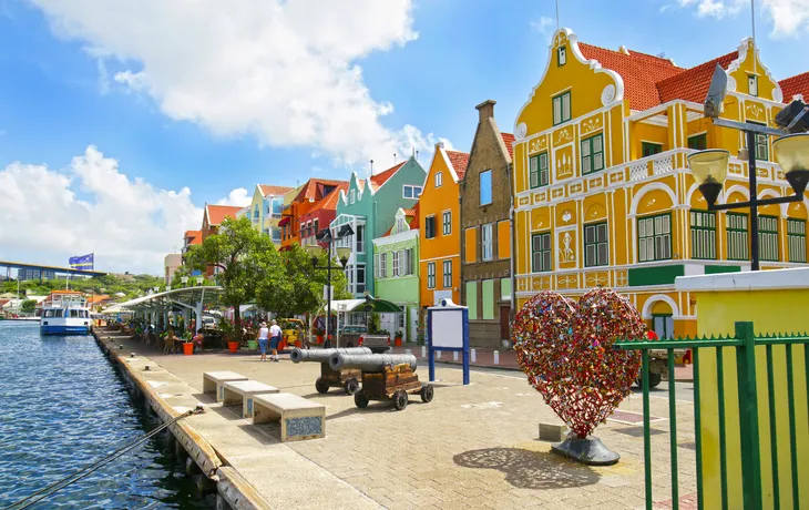Willemstad auf Curacao - © birdiegal - stock.adobe.com