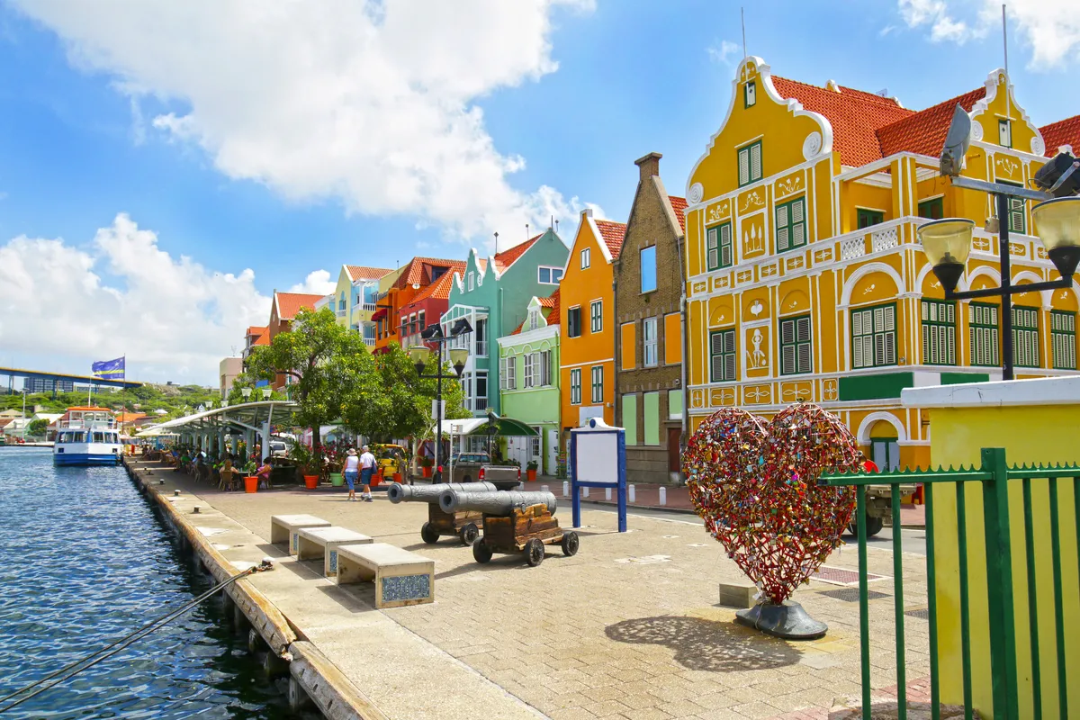 Willemstad auf Curacao - © birdiegal - stock.adobe.com