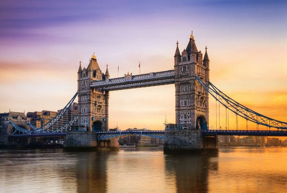 Tower Bridge Londres Angleterre - © Beboy - Fotolia