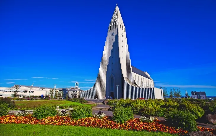 Hallgrimskirkja in Reykjavik - © tsuguliev - stock.adobe.com
