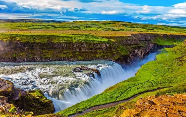 Gullfoss Wasserfall - © Kushnirov Avraham - stock.adobe.com