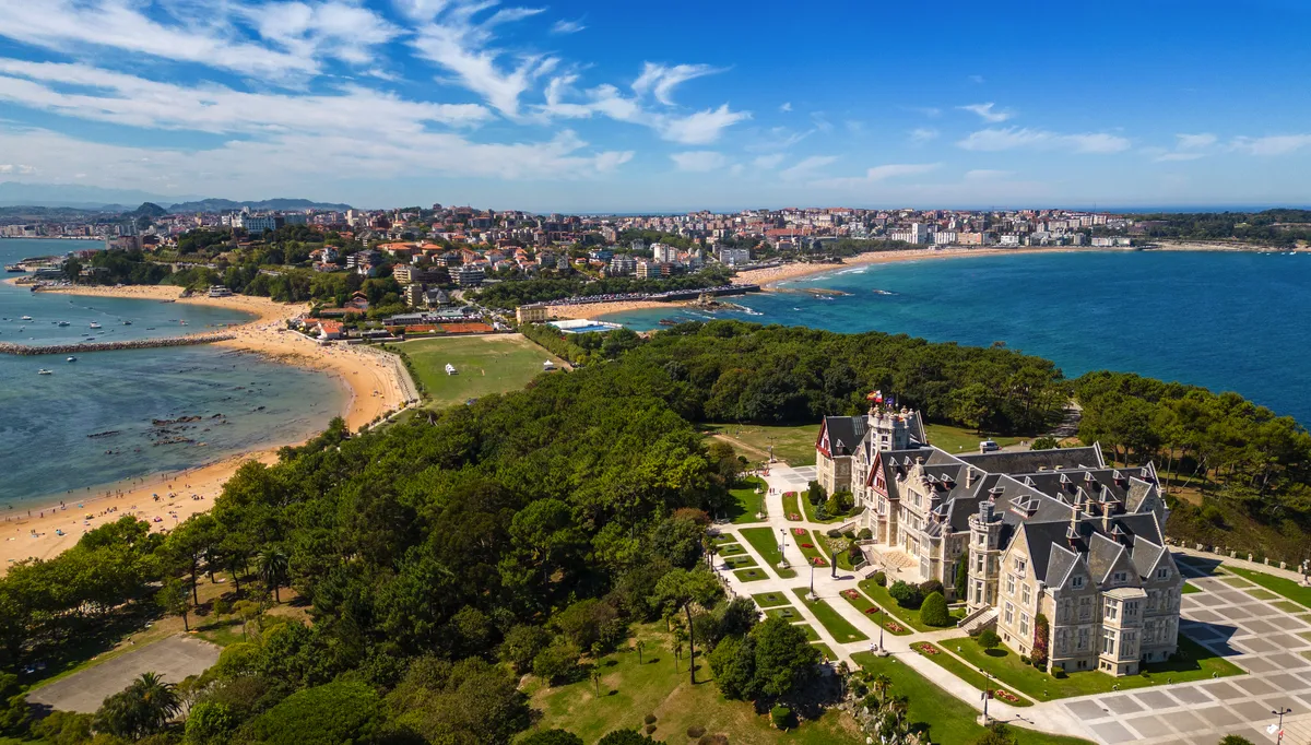 Magdalena-Palast in Santander, Spanien - © danylamote - stock.adobe.com
