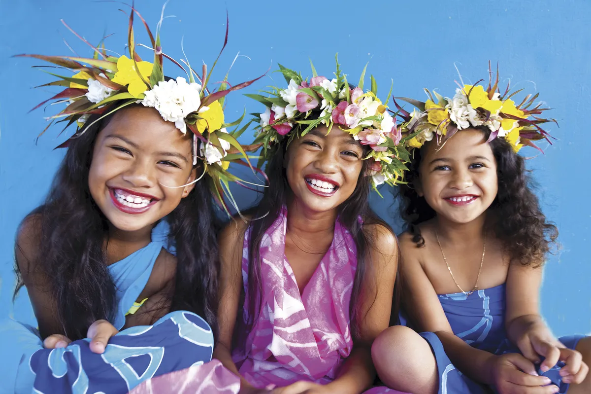 Traditioneller Blumenkranz aus Französisch Polynesien - © KIRKLANDPHOTOS.COM