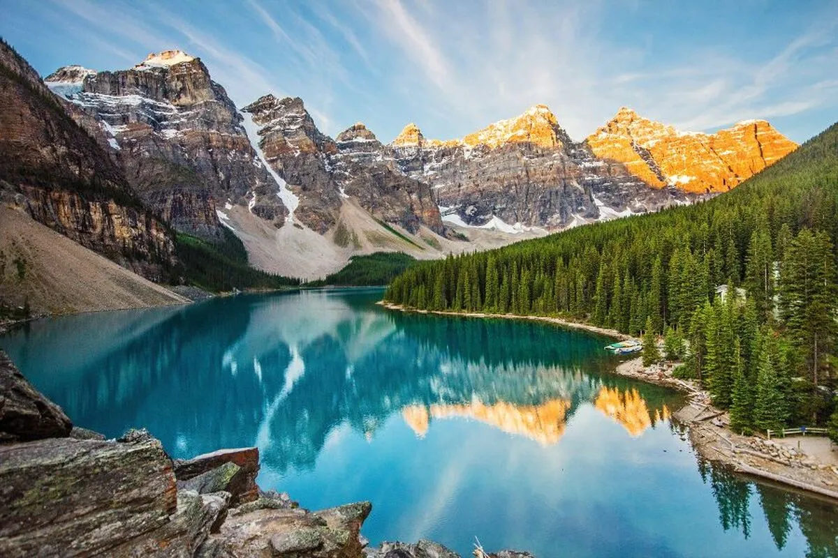Moraine Lake im Banff Nationalpark - © huci - Fotolia
