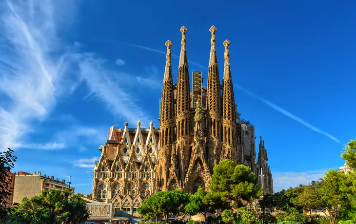 Krippenfassade der Kathedrale Sagrada Familia in Barcelona - © Valerie2000 - stock.adobe.com